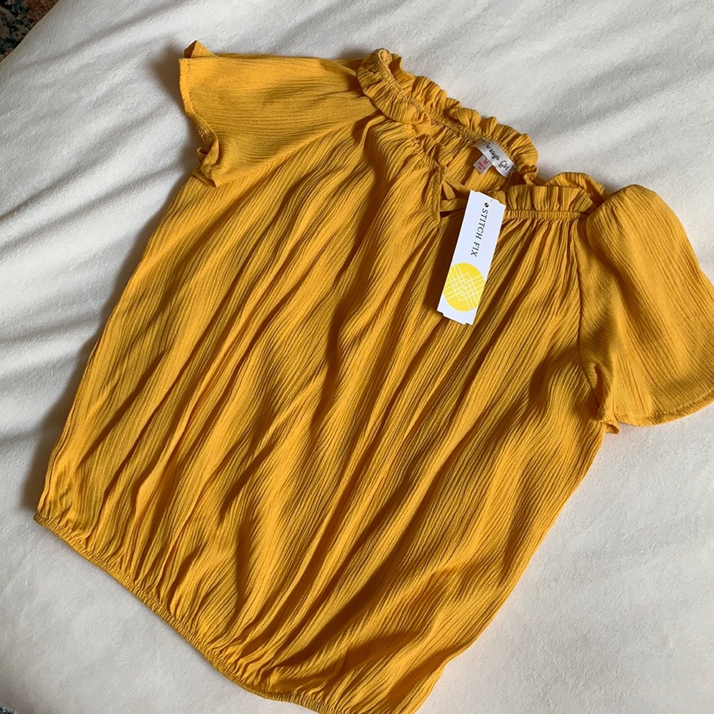 Girls bo-ho peasant top.